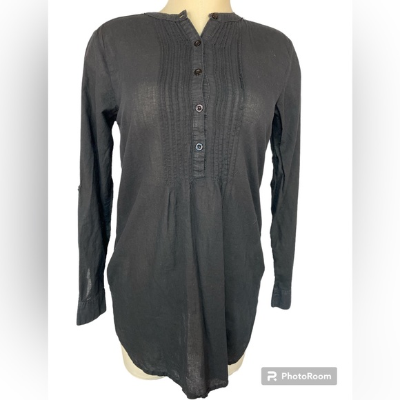Magellan Outdoors Tops - Magellan Outdoors Long Sleeve Blouse Women’s Medium